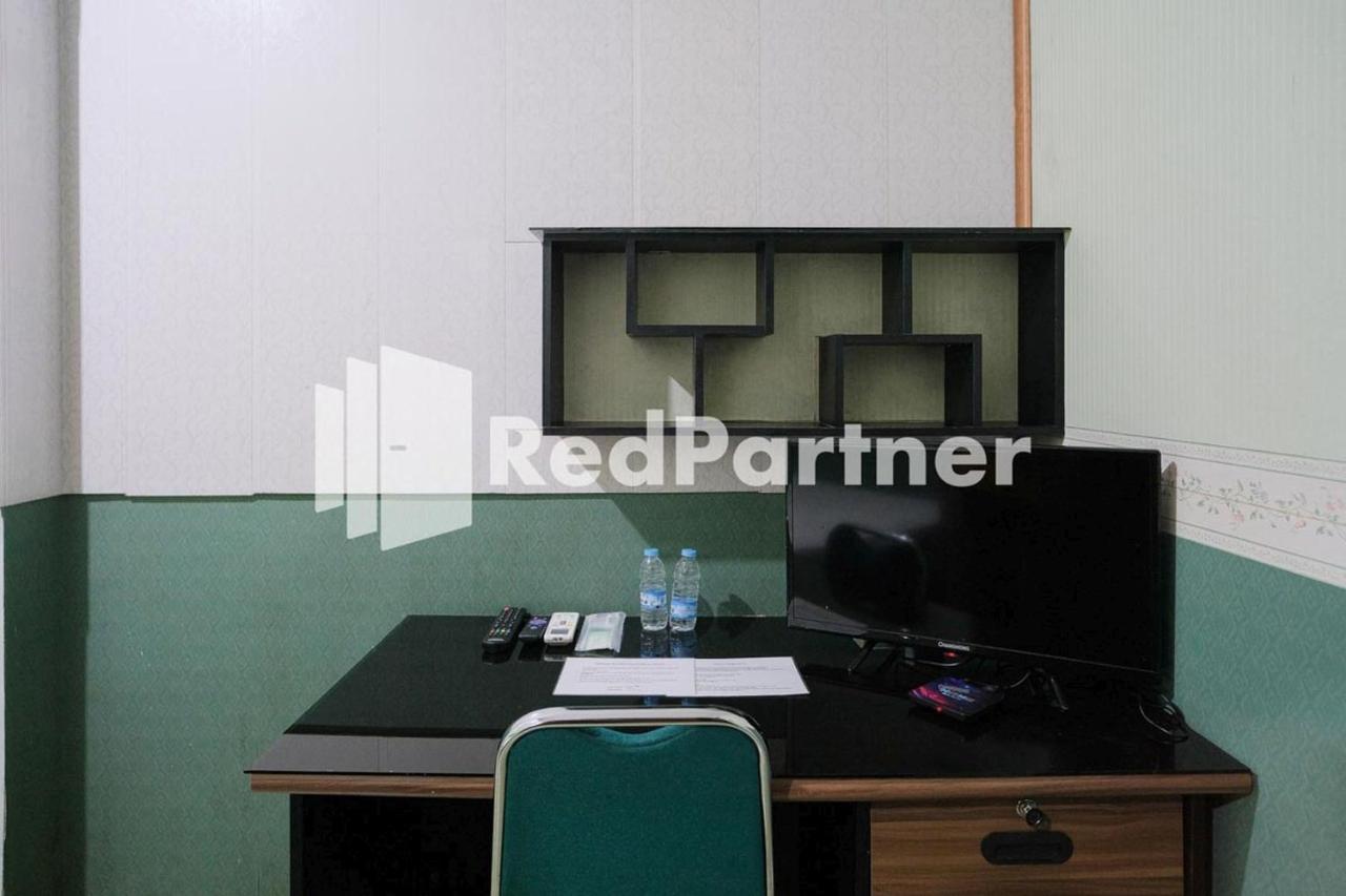 Pondok Hijau Syariah Mitra Reddoorz At Citraland Сурабая Екстер'єр фото